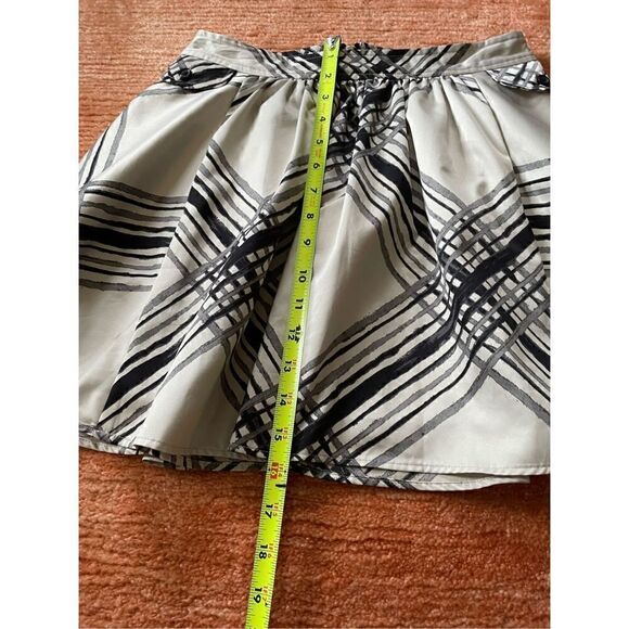 Go International Crosshatch Skater Mini Skirt 1 - Picture 7 of 7